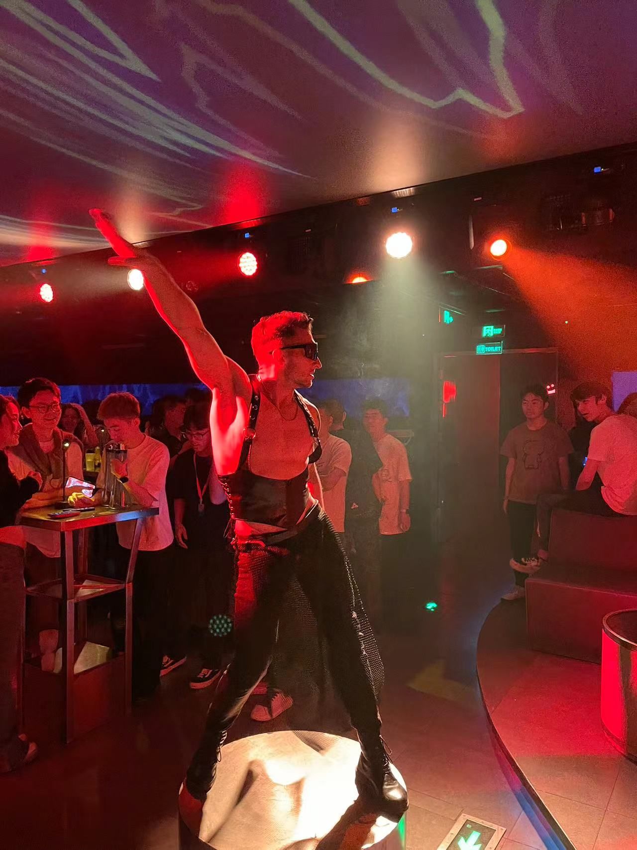 安顺商务ktv商务ktv怎么消费指南-普定县ktv预定